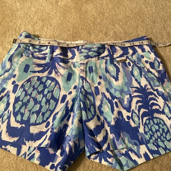 Lilly Pulitzer Callan shorts - Picture 7 of 7
